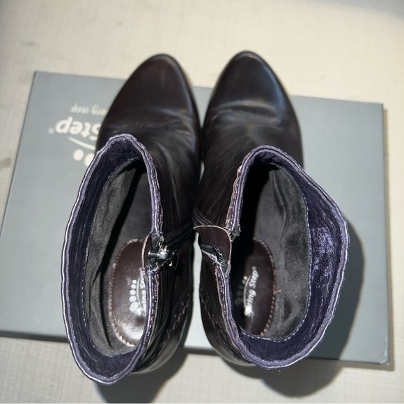 Spring Step “Micaela” Women’s Ankle Bootie Dark Brown Size 6.5M - Picture 10 of 12